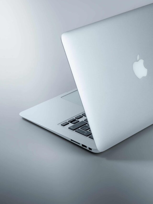 White-Apple-MacBook-with-glowing-logo